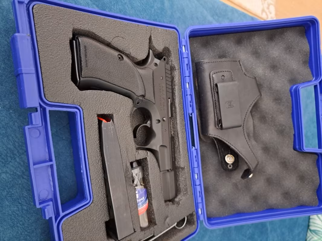 Sahibinden temiz Kılınç 2000 mega Hiç kullanılmadı Ruhsat alamayacak  Durumu olan Aramasın Lütfen.Ruhsatlı devredilecektir.