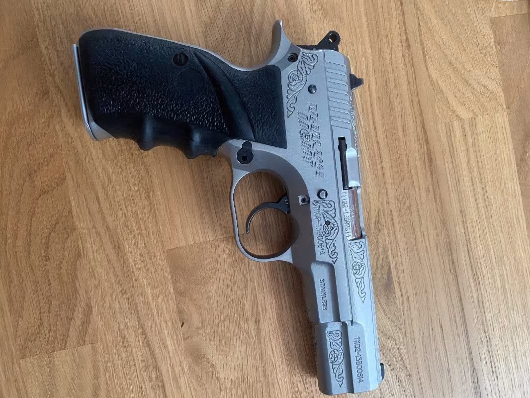 SARSILMAZ KILINÇ 2000 LİGT, STAİNLESS STEEL MAT ORJİNAL FABRİKA ÇIKIŞI İŞLEMELİ.