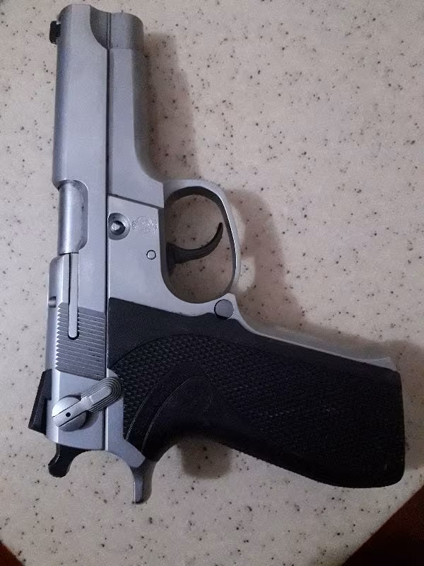 SMT-WESSON 5906 9mm