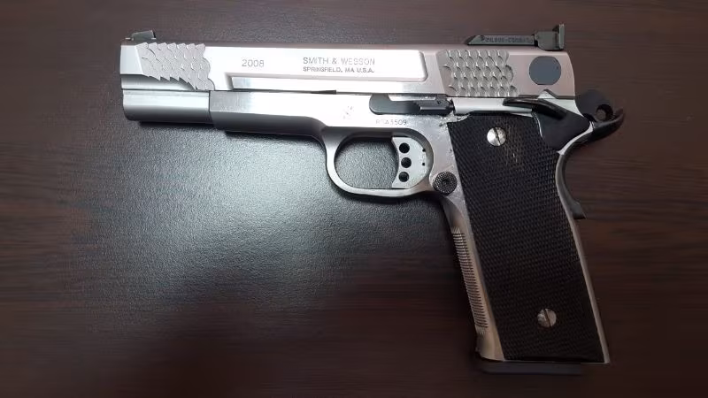 SATILIK 45'LİK SMİTH WESSON 1911 PERFORMANCE CENTER