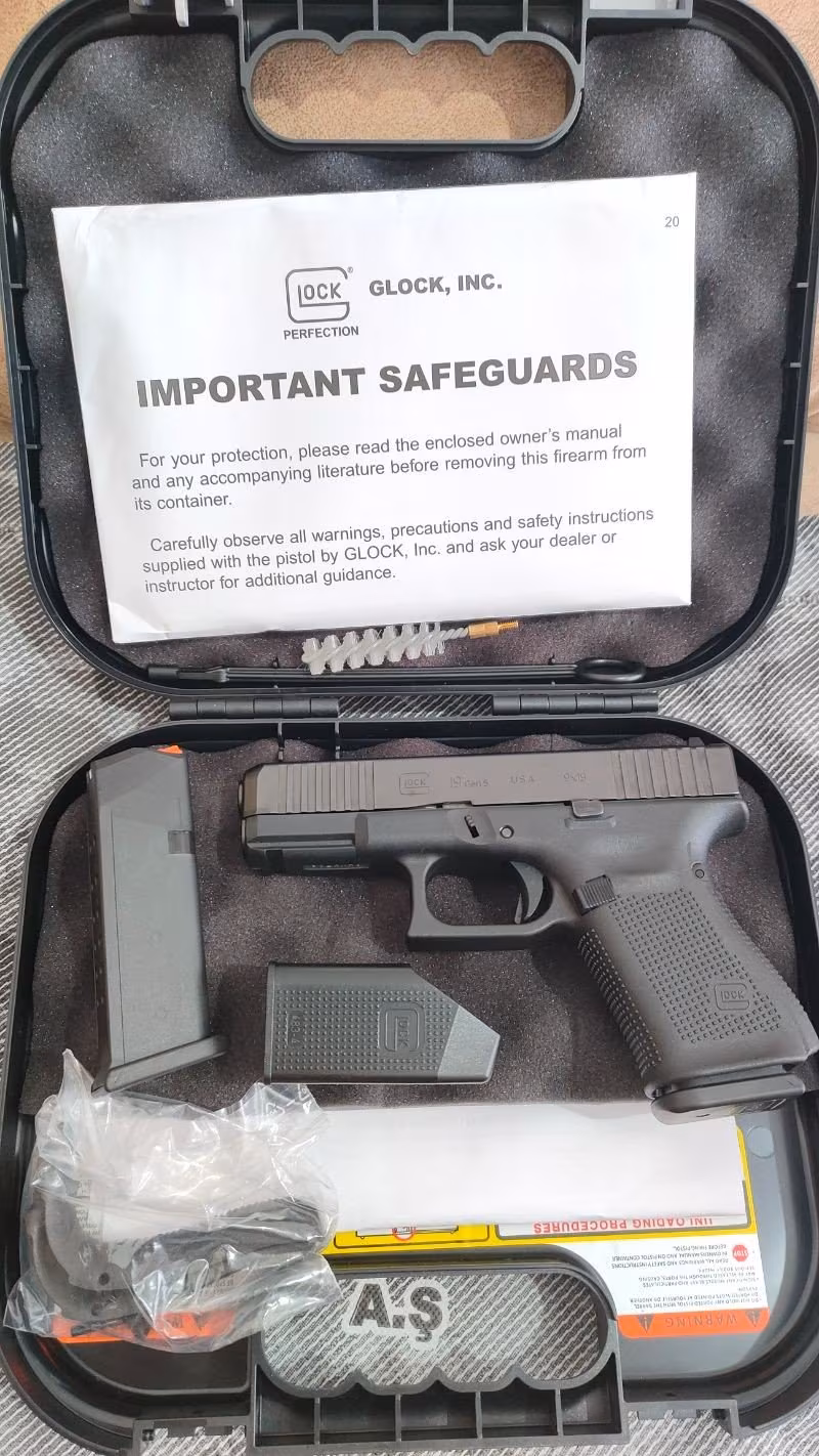SIFIR GLOCK 19 GEN 5 KAMU PERSONELİNDEN !!!
