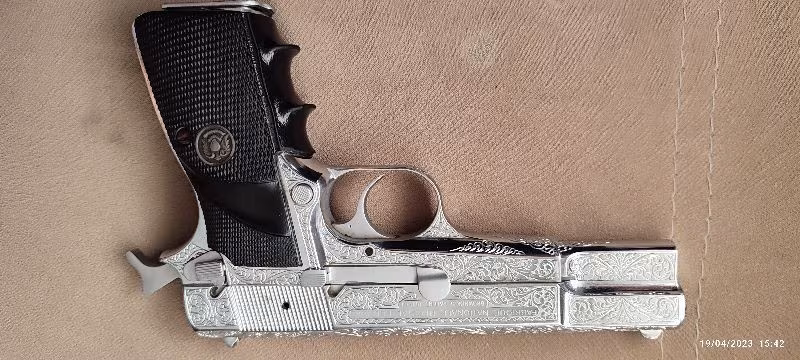 CROM İŞLEMELİ EMEKLİ POLİSTEN