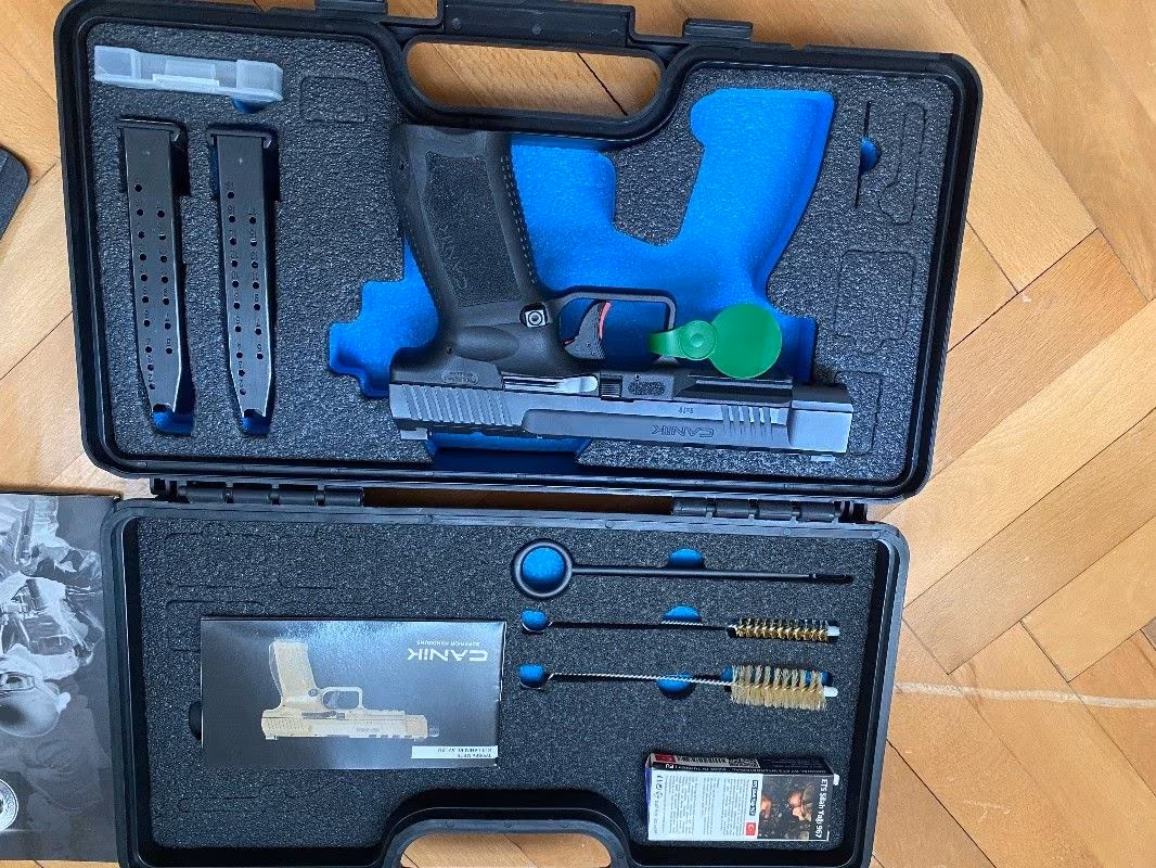 Memurdan Sadece 3 Şarjör atılmış Temiz Silah