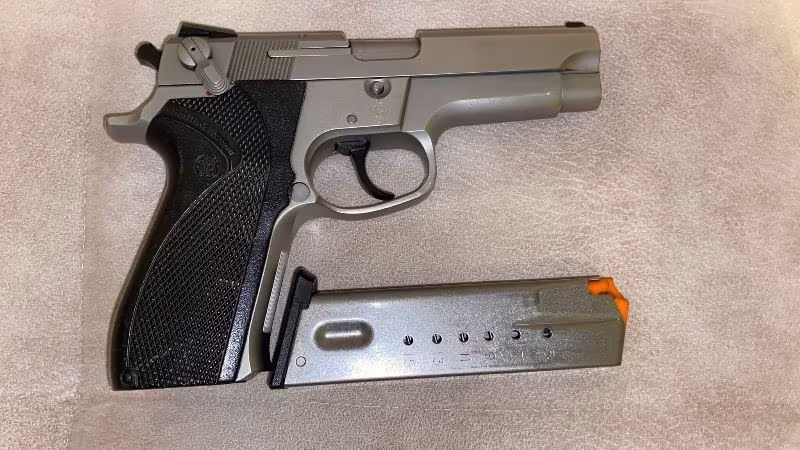 Smith&Wesson 5906 (Emekli Kamu Personelinden)