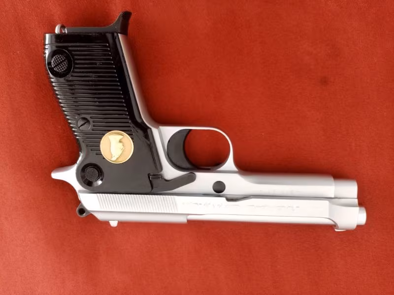 ÇOK TEMİZ TARIQ BERETTA