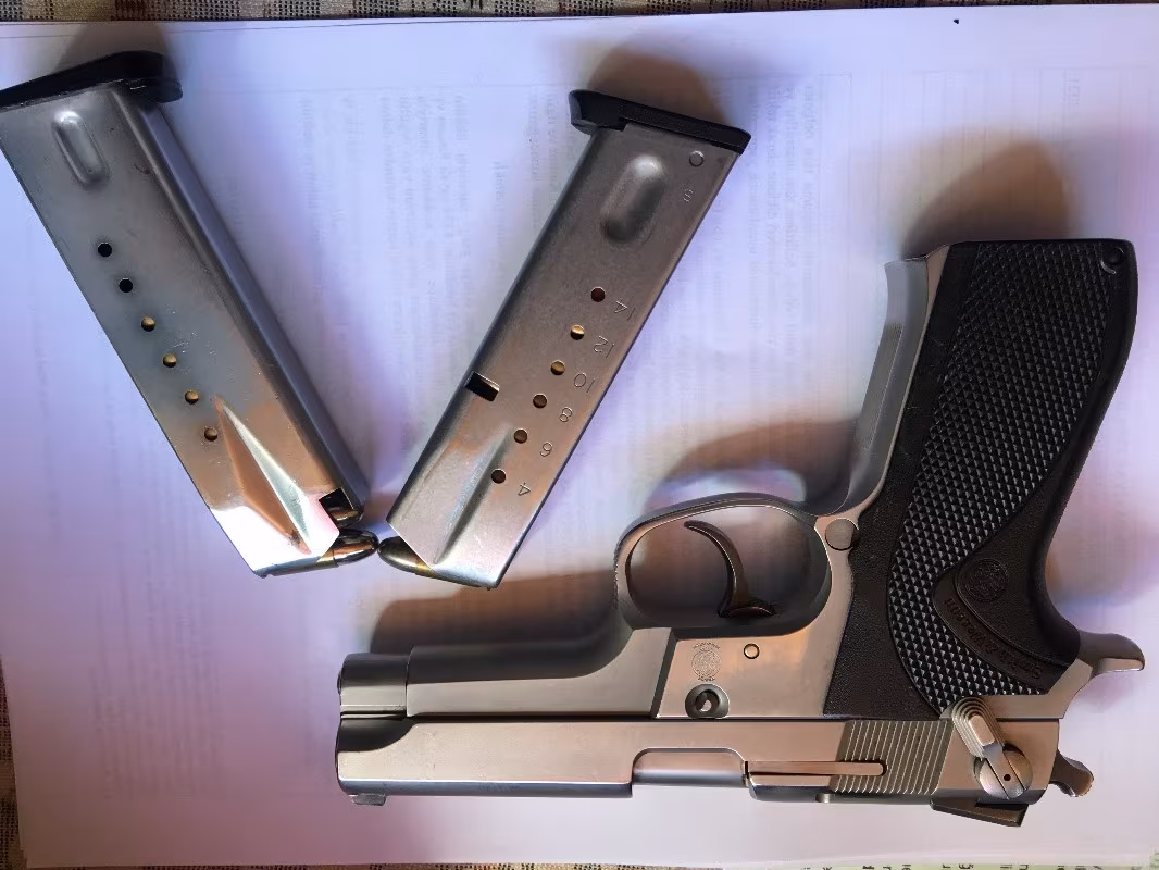 Satılık 5906 smith&wesson