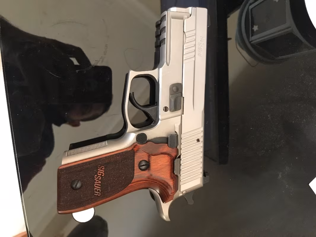 Sig sauer p229 elite stainless