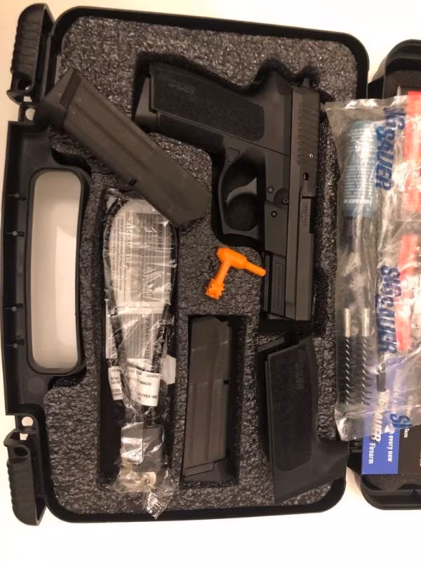 SIFIR KUTUSUNDA SİG SAUER PRO