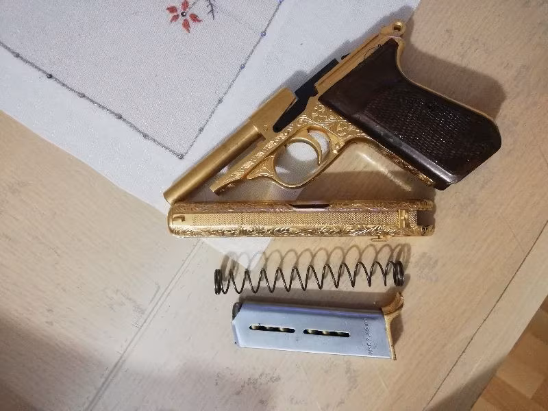 Memurdan çok temiz orjinal altın kaplamalı 7.65 kırıkkale