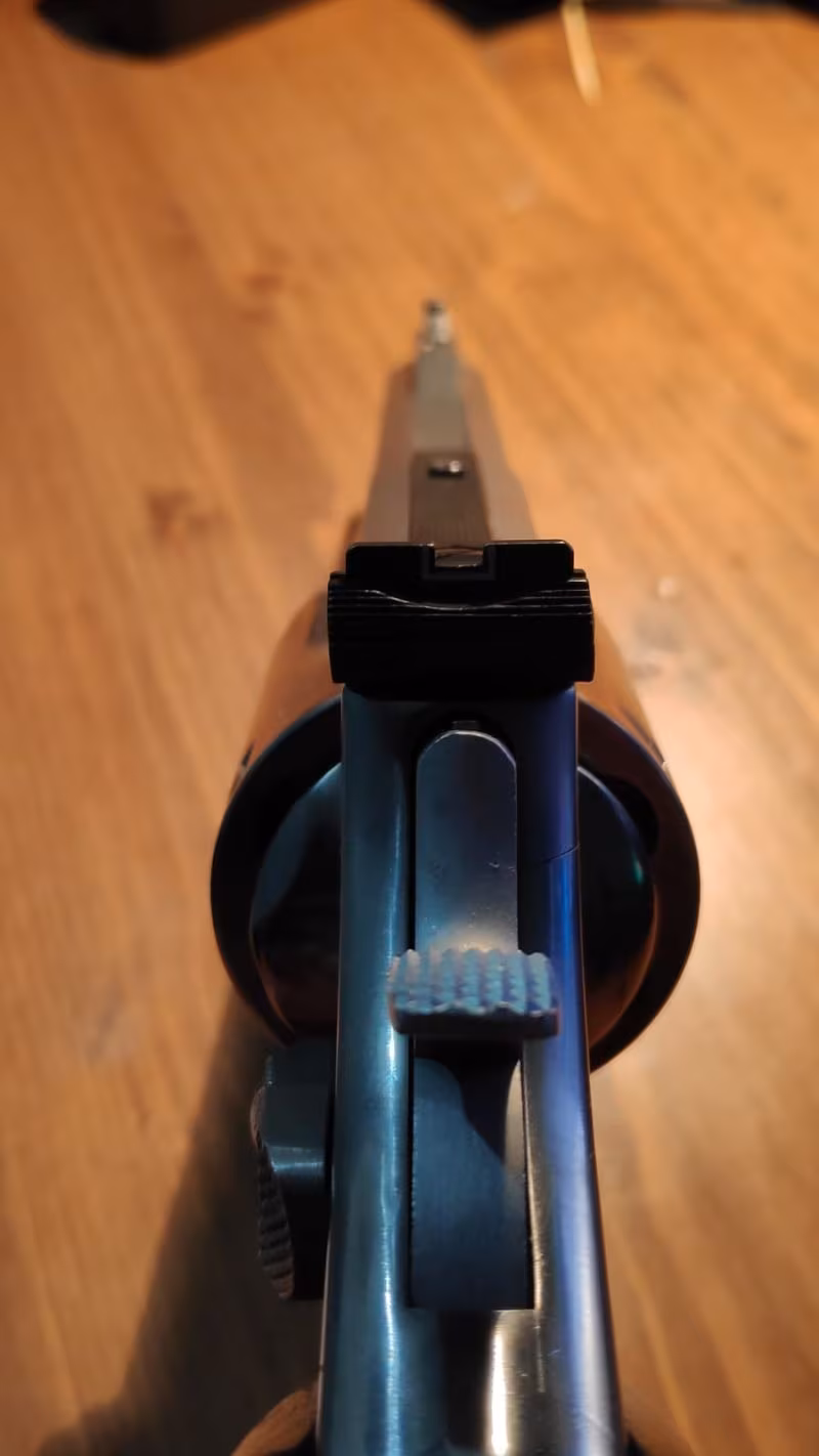 SMİTH WESSON 357 MAGNUM 4 İNCH