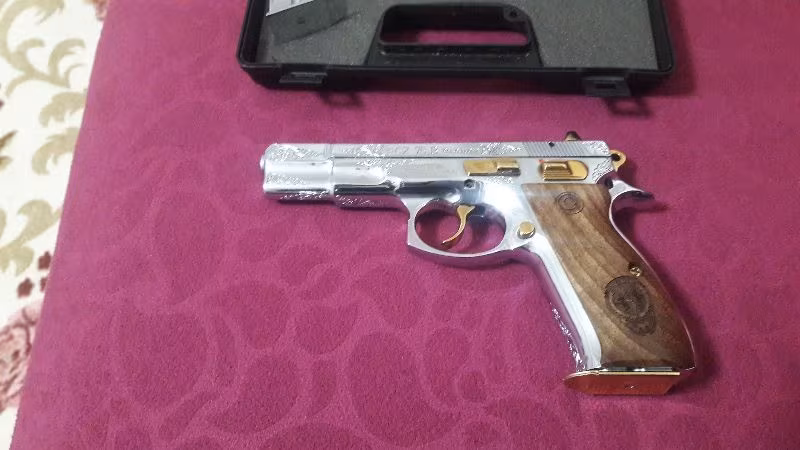 Emekliye  cok temiz cz75