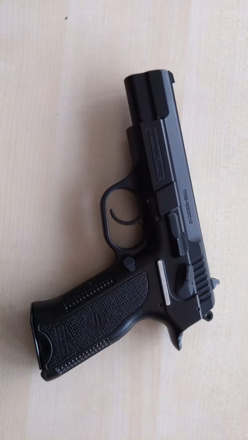 sarsılmaz kılıç 2000