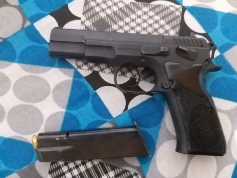 Sarsılmaz Kılınç 2000  light siyah