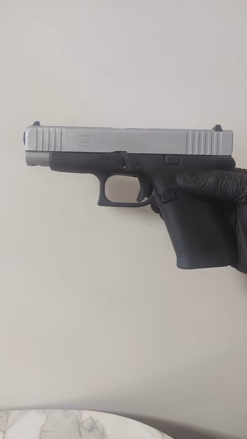 KAMU GÖREVLİSİNDE GLOCK 48X SİLVER SLİDE SON SERİ