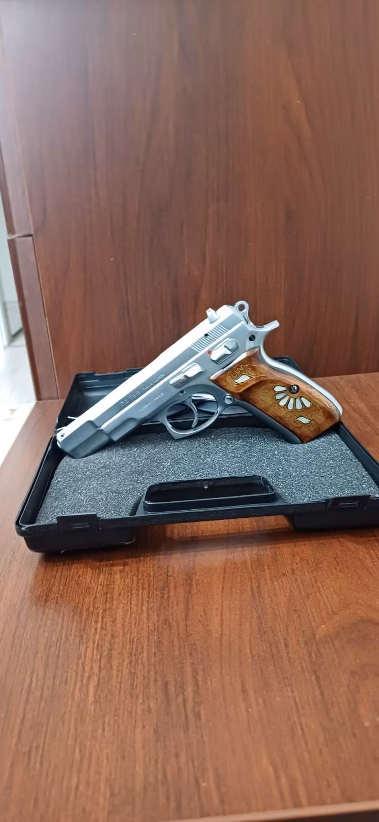 CZ 75 B