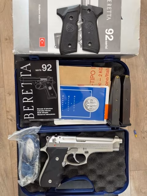İlk Sahibinden Beretta Fs 92 İnox Mke Çıkışlı