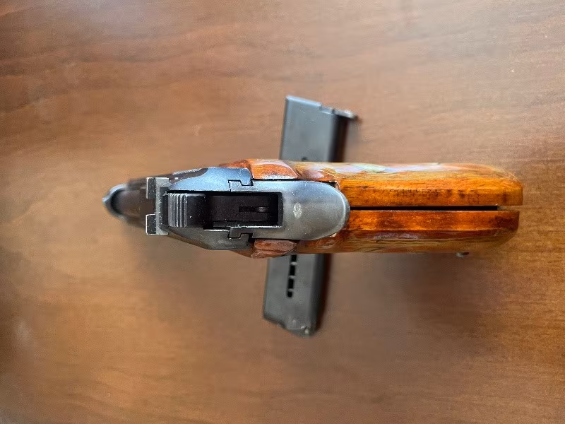 Memurdan temiz Fransız onlusu