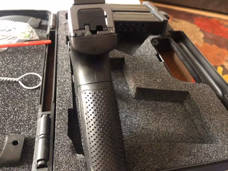 Türkiye, İzmir Sıfır kutusunda CZ P-10S