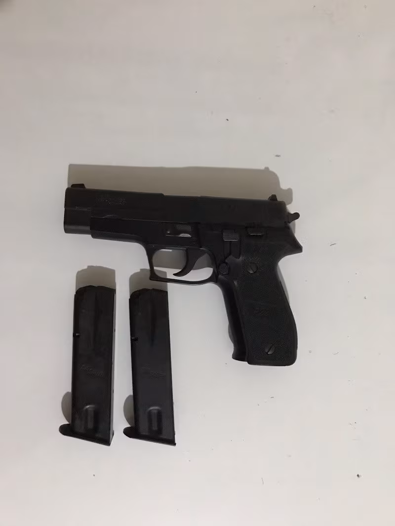 SIG SAUER P226 ALMAN