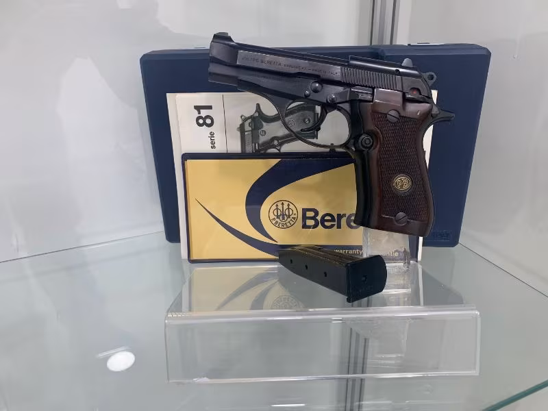 Sıfır Ayarında Değil. SIFIR (İstanbul)