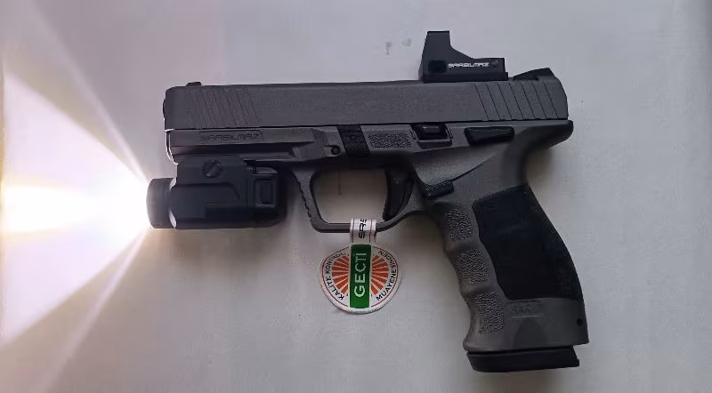 SIFIR KUTUSUNDA,HİÇ KULLANILMAYAN SARSILMAZ SAR 9 RD PLATİNYUM- 13000 TL.