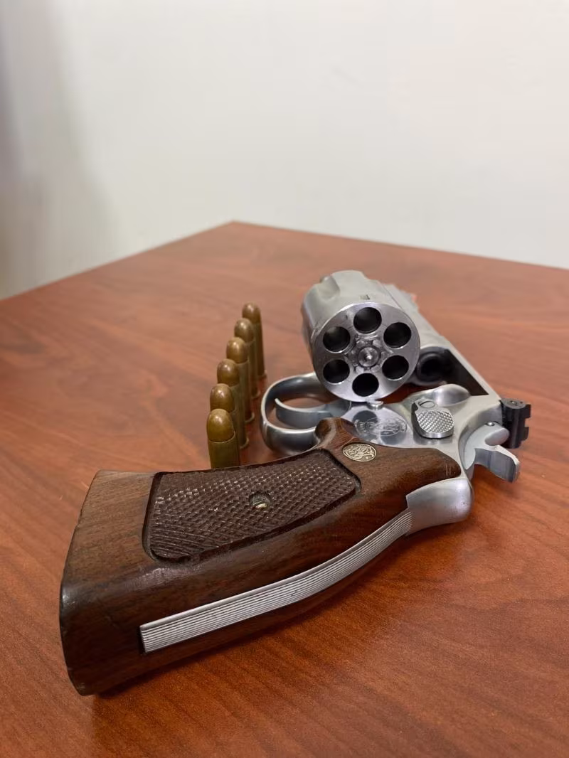 kamu görevlisinden taşıma ruhsatlı