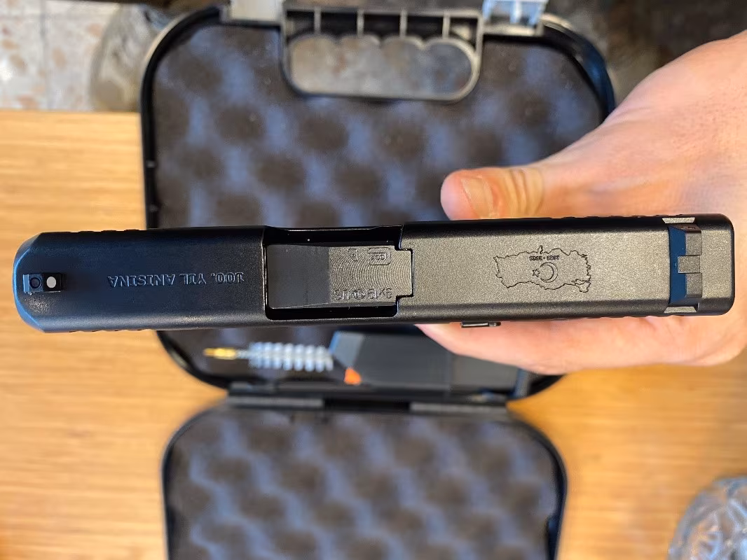Türkiye 100. Yıla özel TC seri numaralı GLOCK 43 X MOS