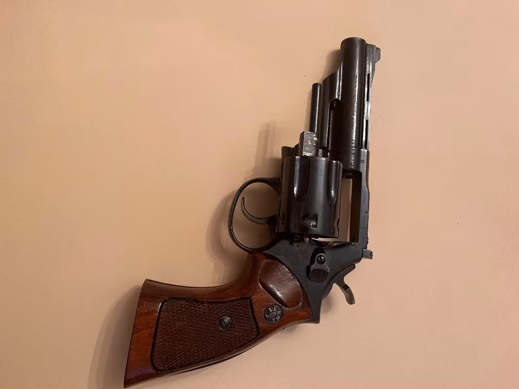 Temiz ve bakımlı Llama 357 Magnum