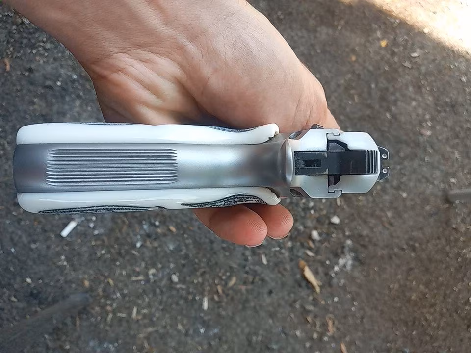 Sarsılmaz kılıç 2000 light