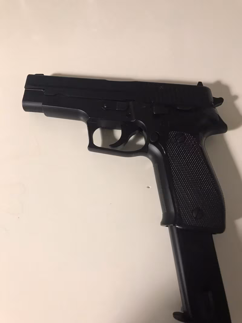Sig Sauer P226 emekli astsubaydan
