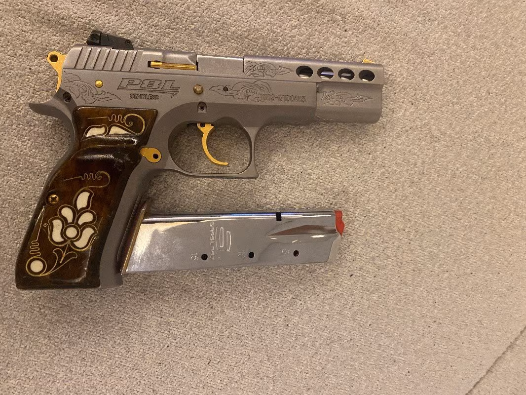 Kamu personelinden sarsılmaz p8l altın işlemeli