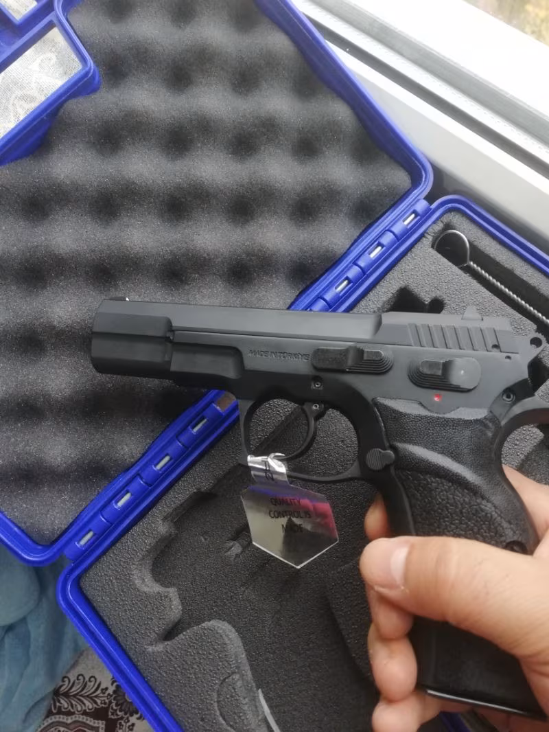 POLİSTEN SIFIR HİÇ FİŞEK ATILMAMIŞ KINC 2000 MEGA