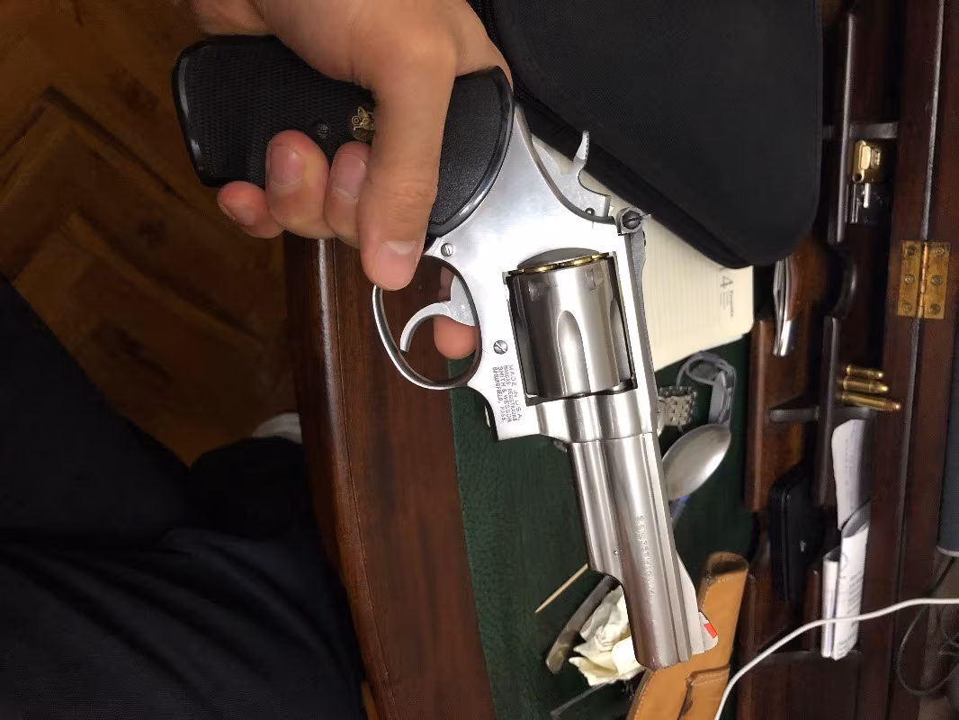 Smith Wesson  6 inç