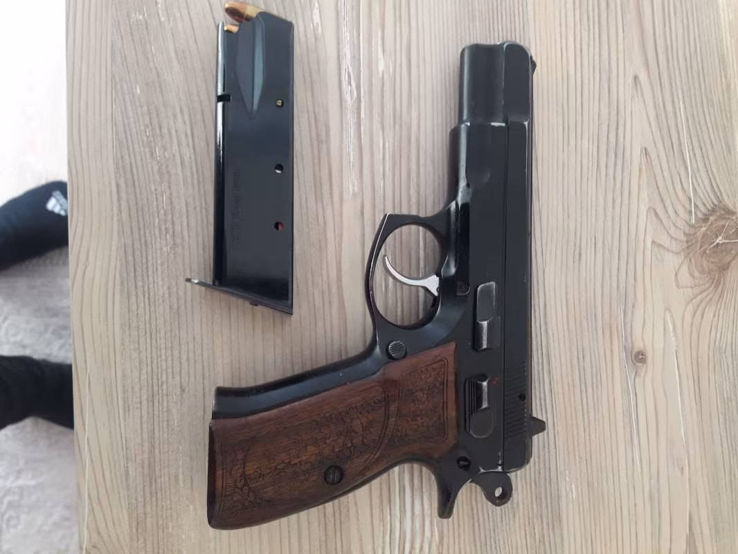 SATILIK  CZ 75   ORJİNAL  TABANCA