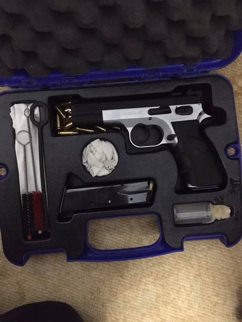 Lütfen evrağı hazır olanlar arasın