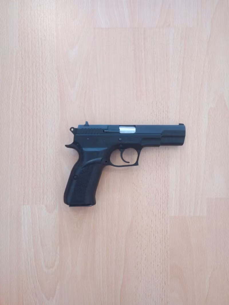 SARSILMAZ K11 ASKERİ PERSONELDEN