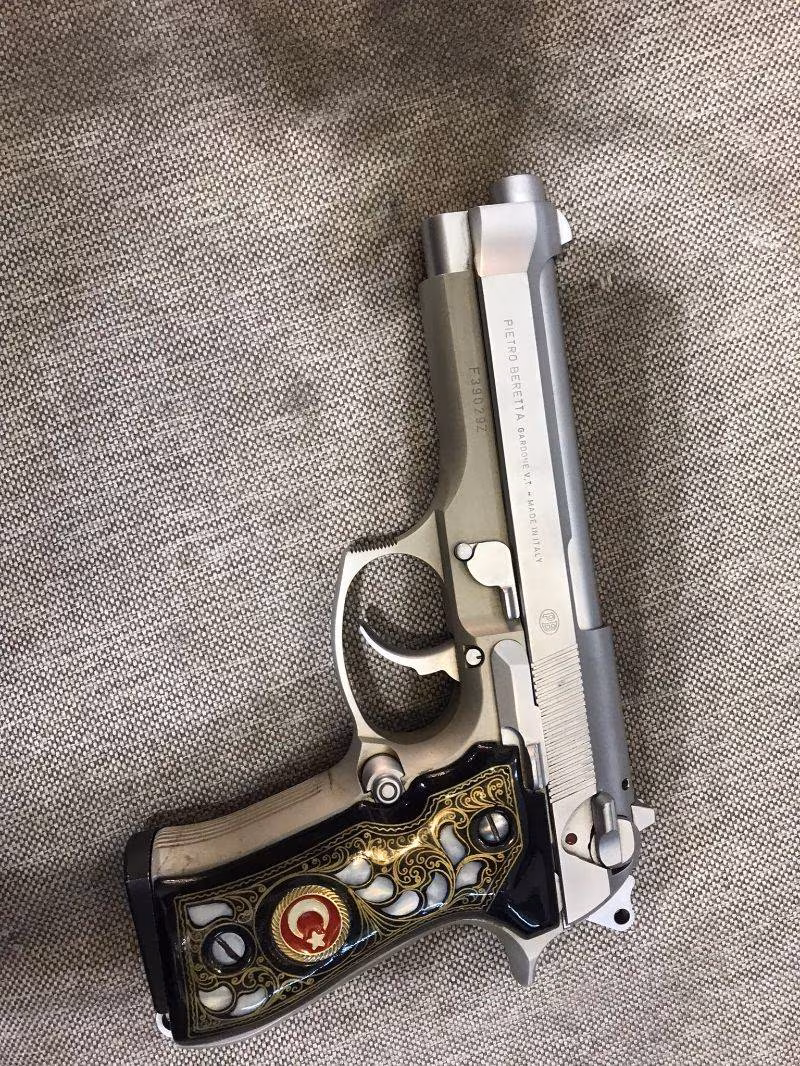 Az kullanıldı çok temiz baretta fs92 15+1