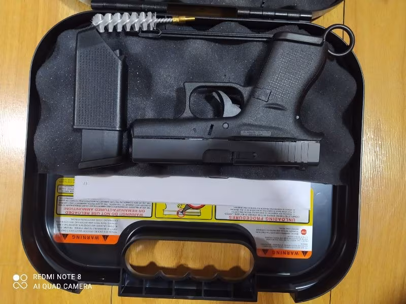 GLOCK 19C glock 42  glock 21C