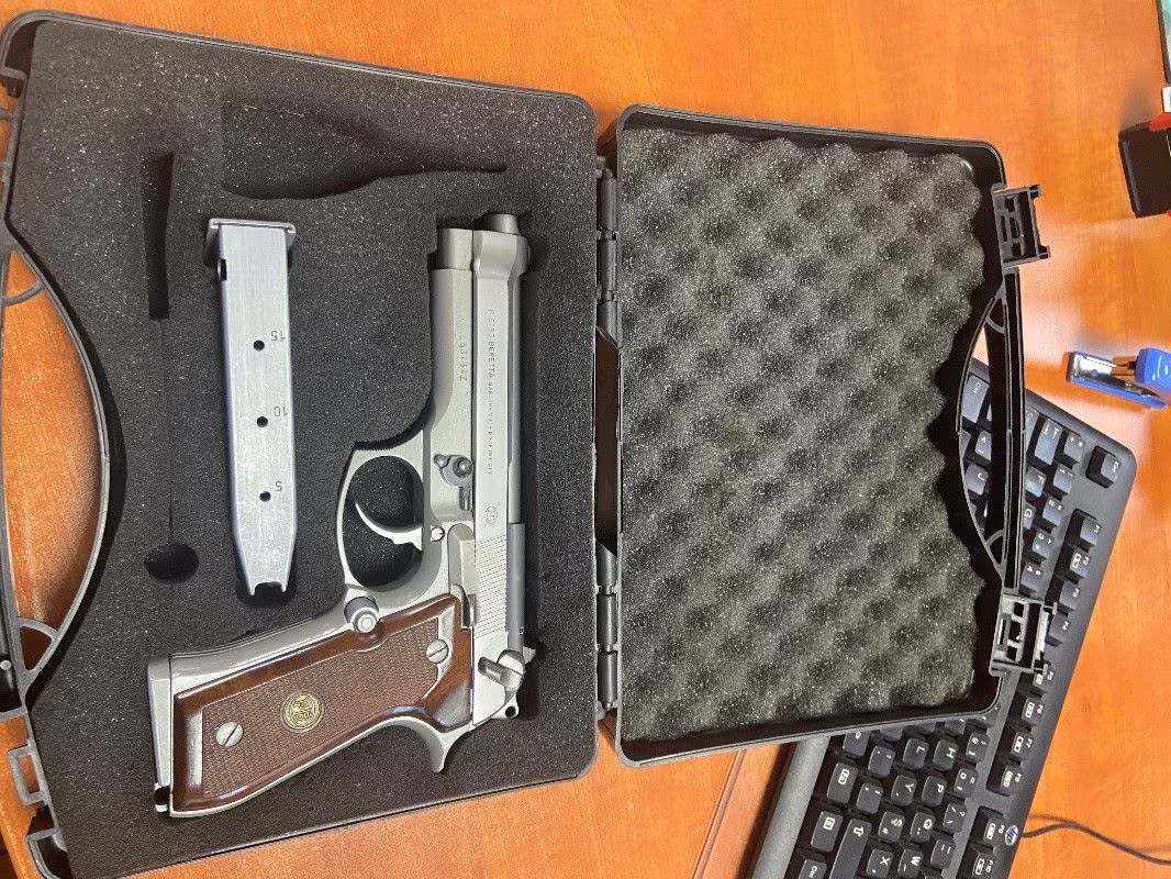 BARETTA F92 inox modeli