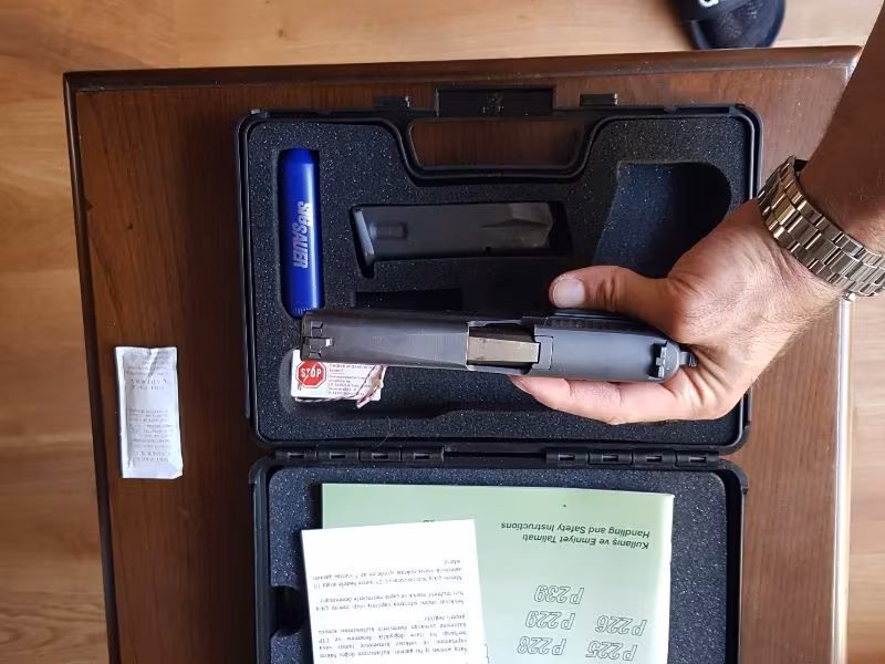 29 TL P226 SIG SAUER GARANTI BELGELI MEMURDAN DEVIR