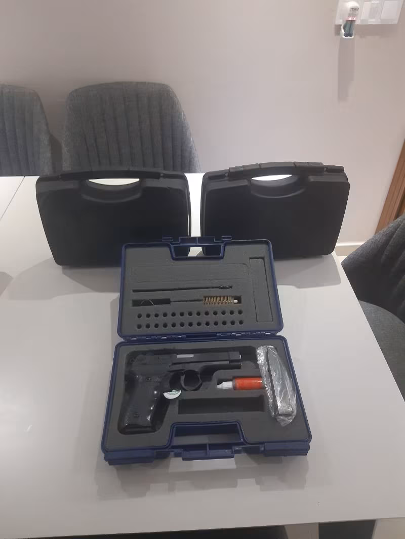 Jandarma personelinden sıfır Kanuni 17 tabanca