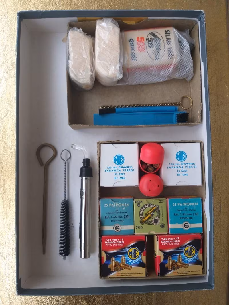 ALMAN BROWNING MARKA, 7.65 mm ÇAPINDA TABANCA