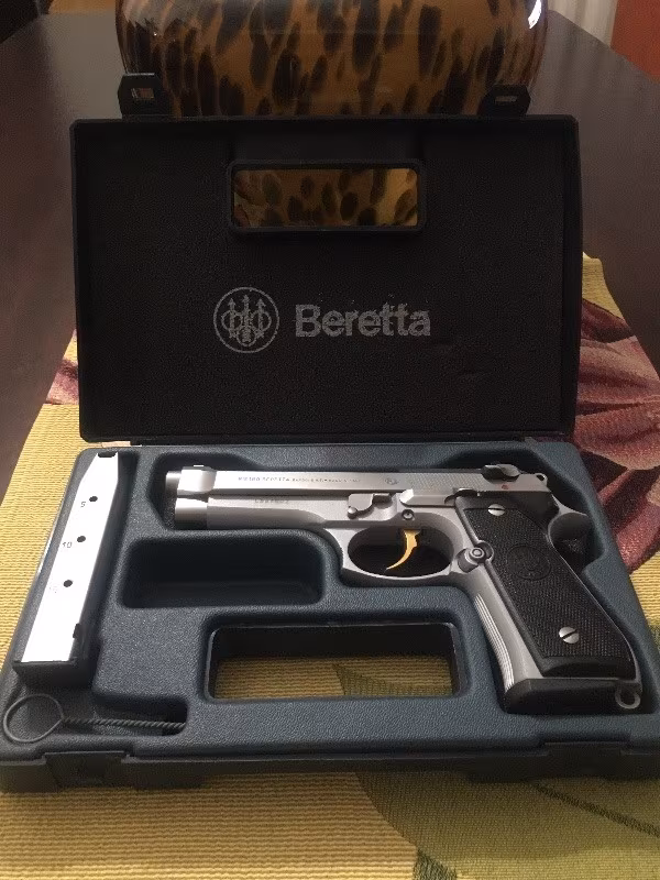 Beretta 92FS Inox
