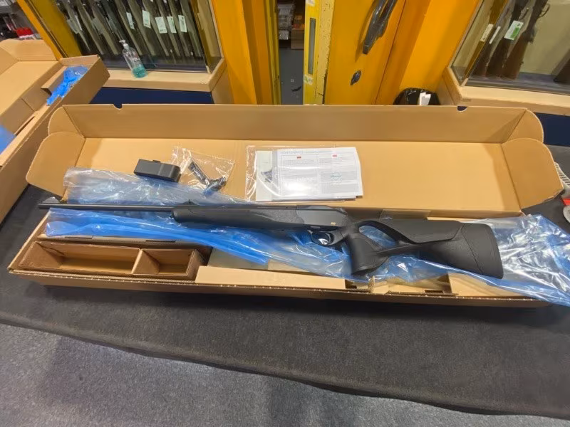 BLASER R8 ULTİMATE 300 WinMag