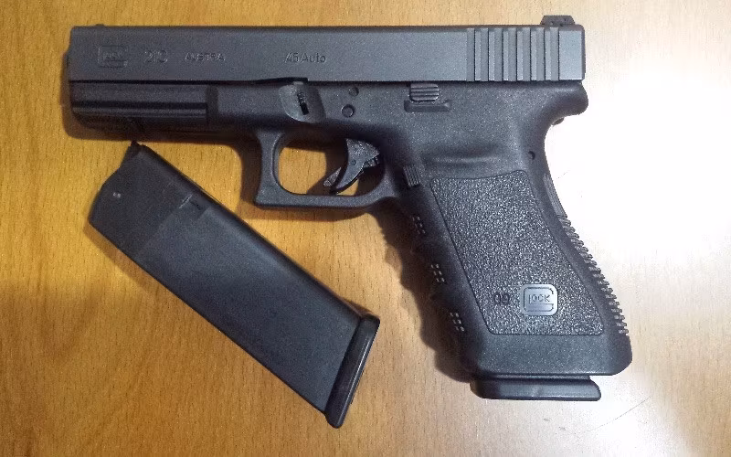 GLOCK 21 C