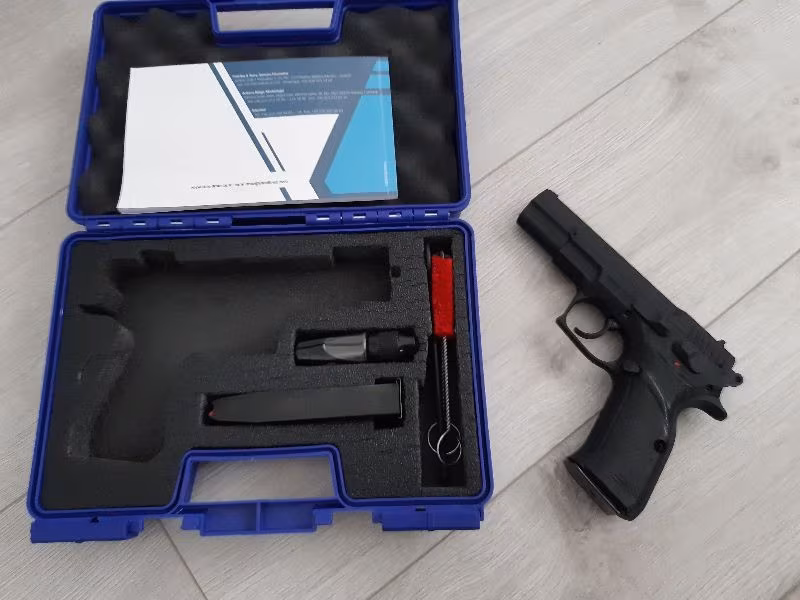 Memurdan sıfır ayarinda kılınç 2000 mega sadece 1 sefer mermi atıldı