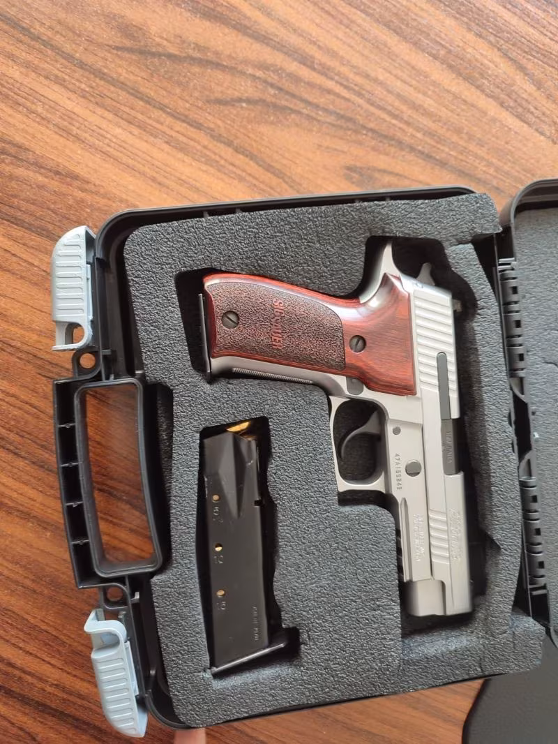 Temiz silah almak isteyenler telefondan detaylı bilgi verilecektir