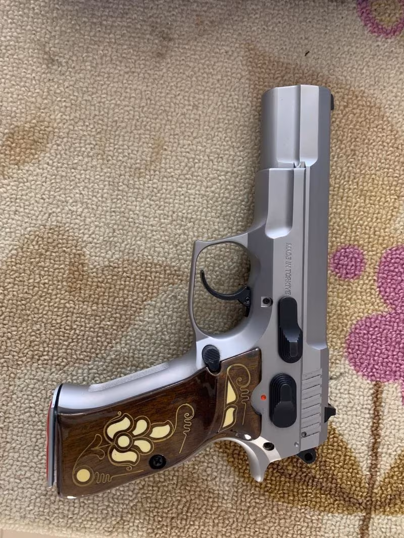 sarsilmaz kilinç 2000 mega inox