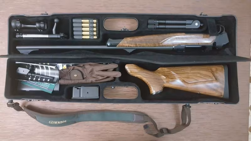 Fiyat Düştü...SAUER 404 Elegance 300 Win Mag Yivli av tüfeği