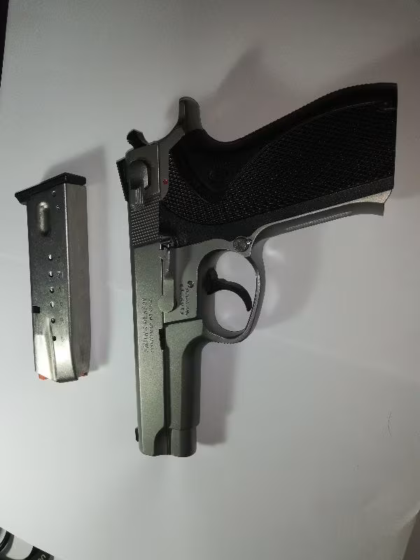 Smith Wesson 5906 (15+1) İLK SAHİBİNDEN HİÇ KULLANILMAMIŞTIR.